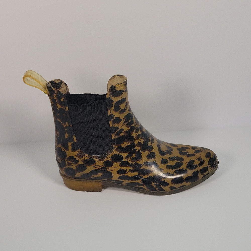 J.Crew leopard print Chelsea rain boots.
